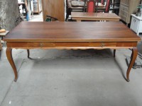 Mesa Luiz XV com 4 gavetas